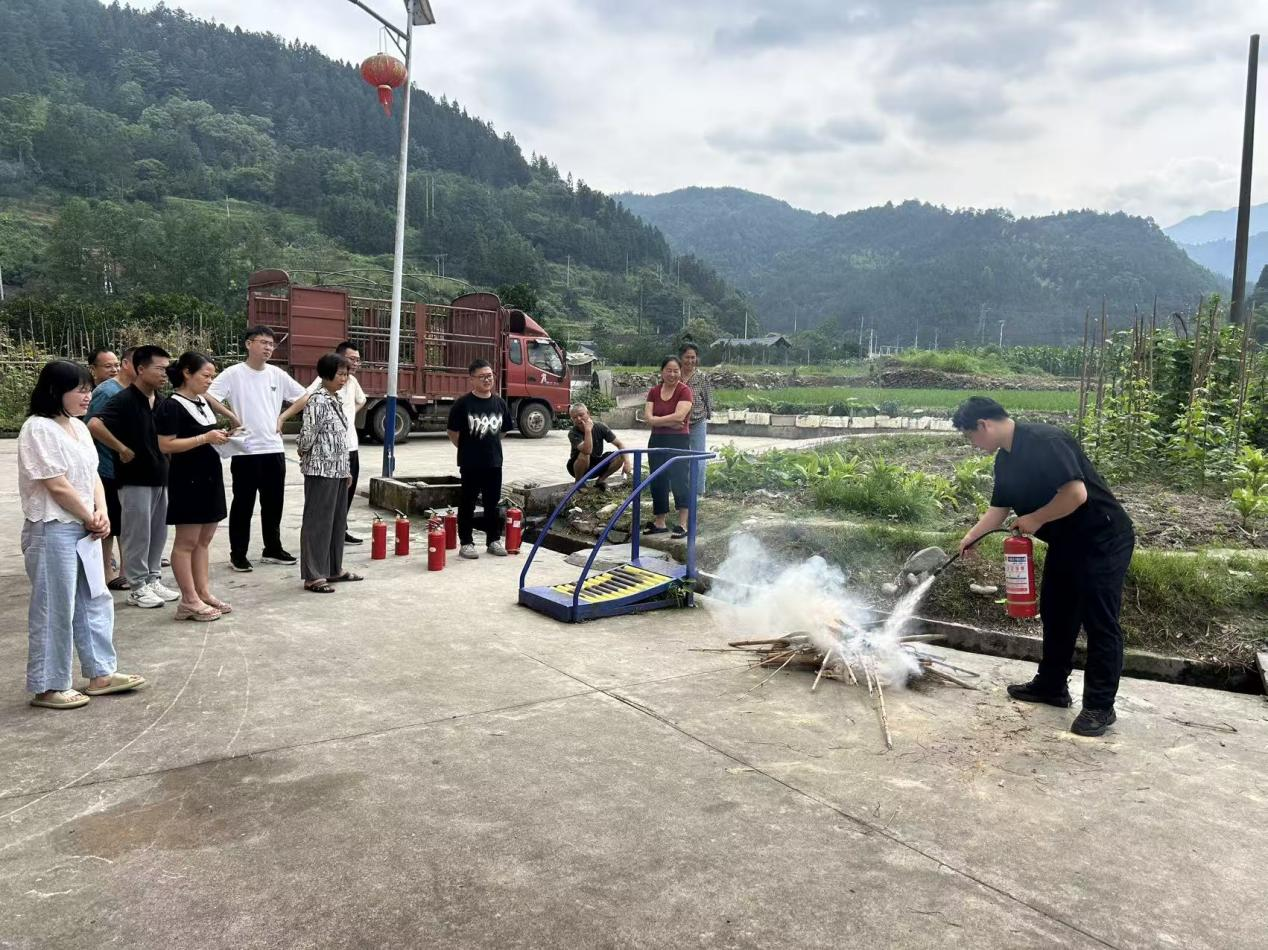 【铁山乡】提高风险防范意识 筑牢消防安全防线