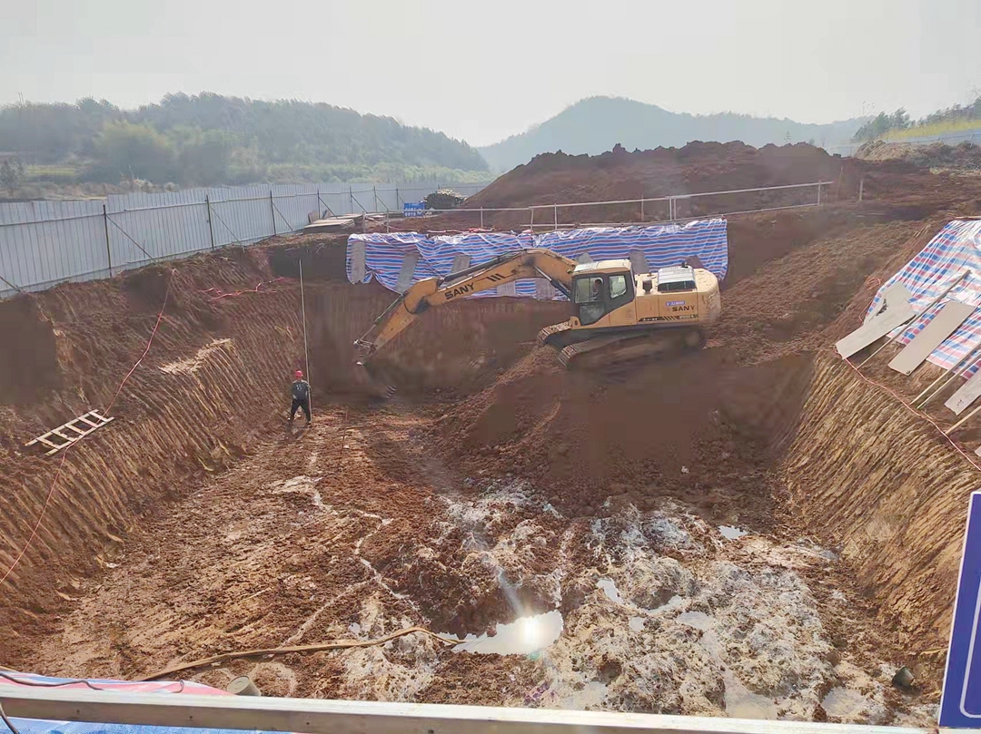 2022年龙海镇项目建设复工复产图.jpg 2022年龙海镇项目建设复工复产图.jpg