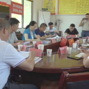 廖满珠到高源村调研乡村振兴工作并现场办公