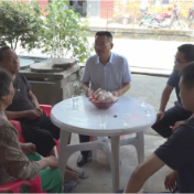 黄力走访慰问返贫动态监测户