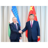 习近平会见乌兹别克斯坦总统米尔济约耶夫