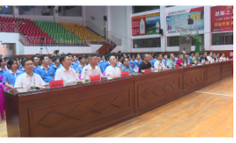 我县举行“爱我国防”演讲比赛