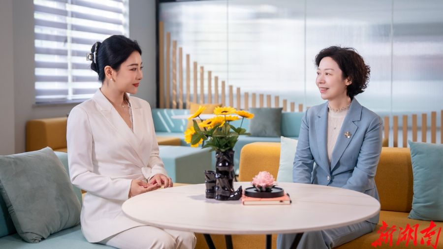 党建带妇建，“她力量”这样被激活——访省妇联党组书记、主席杨兰英