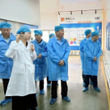 黄力率队赴亳州考察中草药产业发展情况