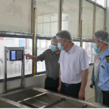 欧辅国赴县第一中学等学校开展专题调研