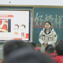 我县多校开展丰富多彩的学习雷锋日主题活动