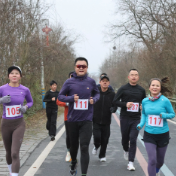 安仁县第四届稻田公园半程马拉松欢乐开跑！