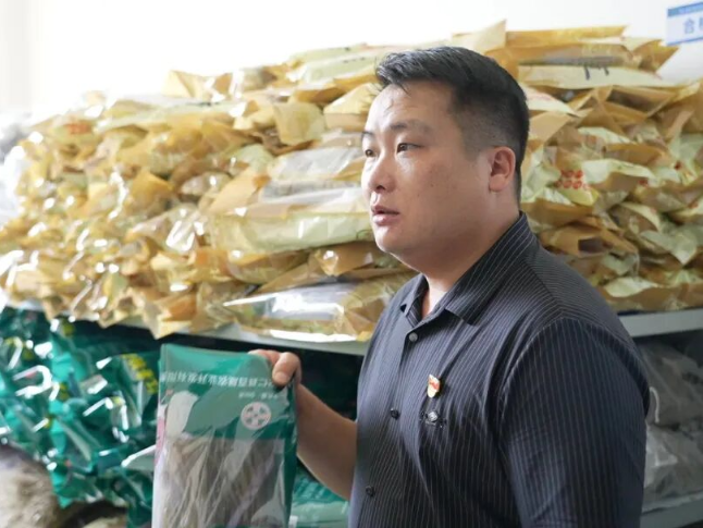 树典型 立榜样 提士气 振精神丨曹培顺：返乡创业的“薯”光领路人