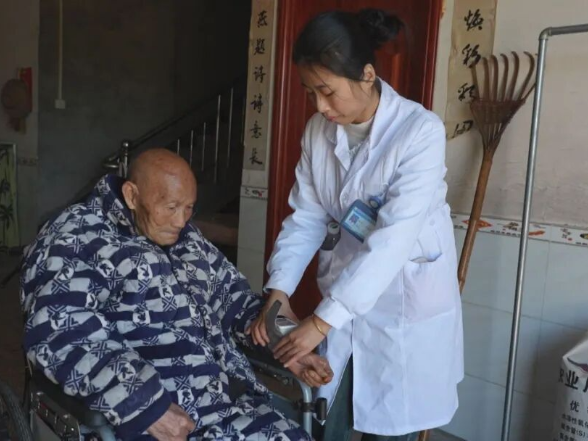 医疗资源下沉乡村 健康服务温暖民心