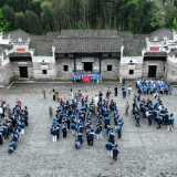 攸县健坤外国语学校来安开展研学之旅