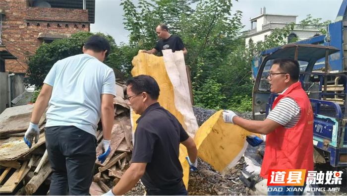 0910道县营江街道：“门前三包”助推环境焕新颜01_副本.png