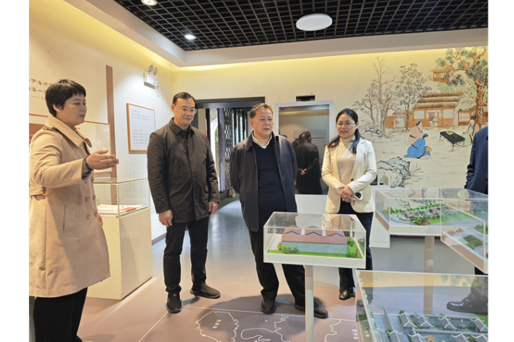 鄢福初赴道县调研书法艺术工作