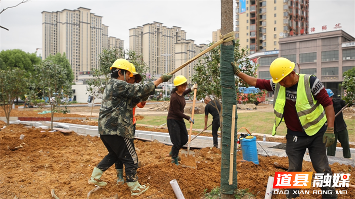 0502道县：市民公园广场建设加速推进 助力城市品质升级 (3)_副本1.png