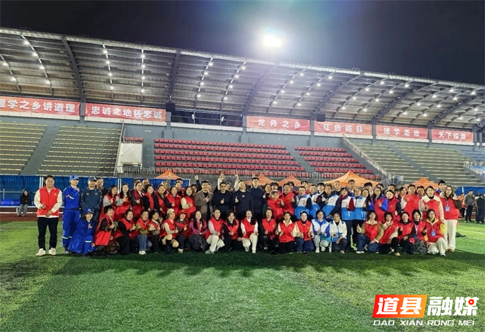 0324道县：志愿力量守护绿茵赛场 心连心服务赋能永超联赛02_副本.jpg