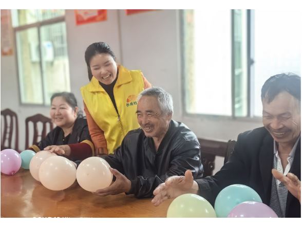 道县：“乐龄相伴”暖人心   搭建老人“暖心桥