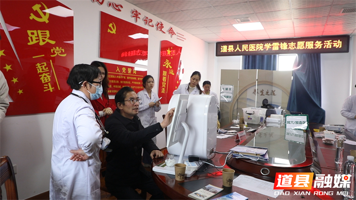 0306道县：“三八”妇女节送健康 中医药义诊暖民心03_副本.jpg