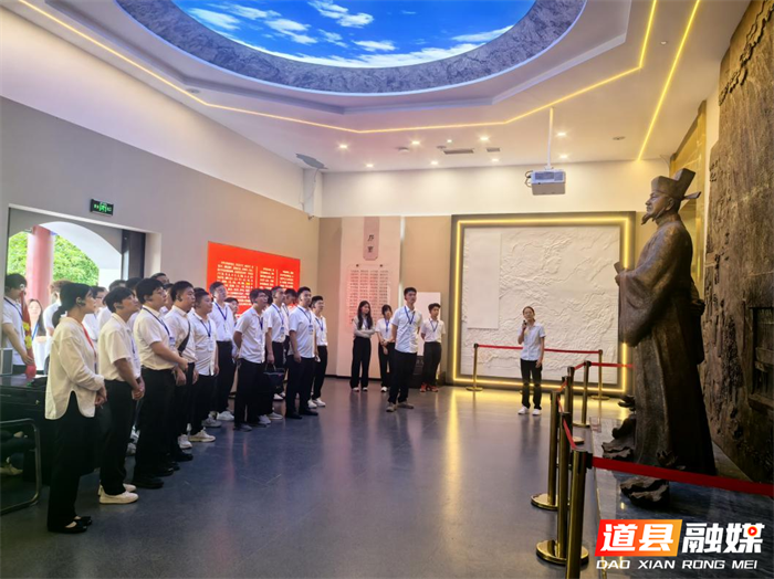 0520沉浸式教学淬初心 凝心铸魂勇担当 县委2026年第30期中青班开展现场教学活动01_副本.png 0520沉浸式教学淬初心 凝心铸魂勇担当 县委2026年第30期中青班开展现场教学活动01_副本.png