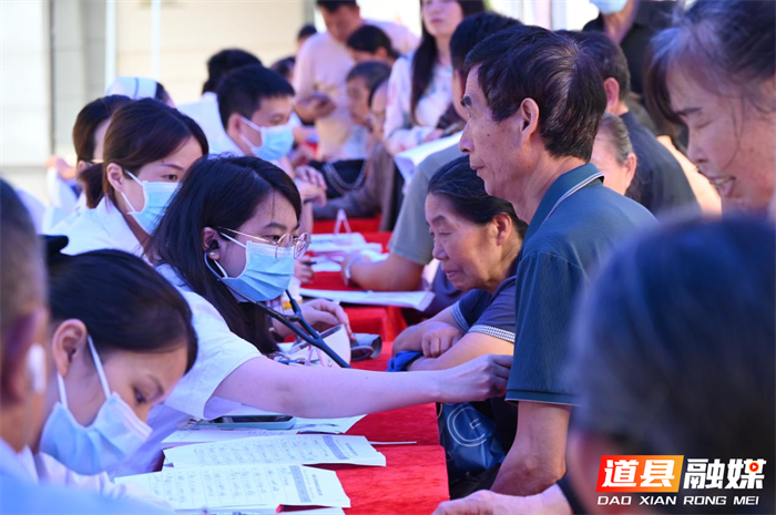 0522优质医疗下沉赋能 精准帮扶共促提升 ——湘雅二医院桂林医院与道县人民医院举行战略合作签约暨学术交流活动01_副本.png 0522优质医疗下沉赋能 精准帮扶共促提升 ——湘雅二医院桂林医院与道县人民医院举行战略合作签约暨学术交流活动01_副本.png