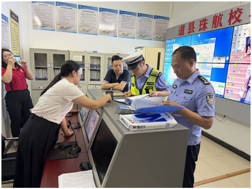 道县：开展校车、客车安全大检查