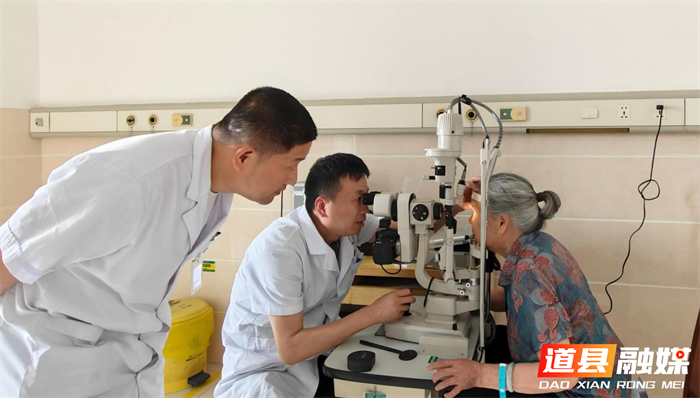 0601巡回医疗服务活动走进道县 群众就近享受优质诊疗资源02_副本.png 0601巡回医疗服务活动走进道县 群众就近享受优质诊疗资源02_副本.png