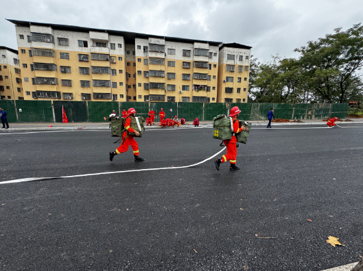 道县：开展夏季实战训练  打造森林消防尖兵