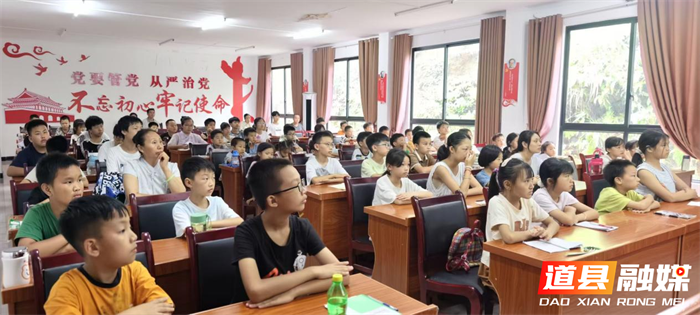 0818道县富塘街道：党建聚力倾心守护 公益相伴不负所托04_副本1.png