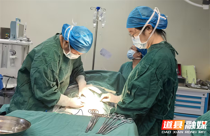 0823十六载医路相守 双医者初心如磐——道县人民医院夫妻医师同获优秀02_副本1.png