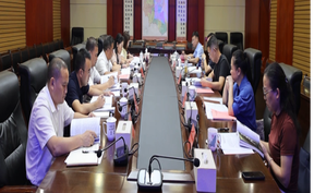 视频 | 刘华中主持县委理论学习中心组2026年第9次集体学习