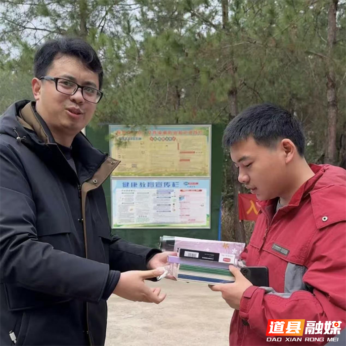 图片12_副本1.png 图片12_副本1.png