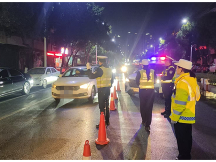 道县交警多举措守护平安春运