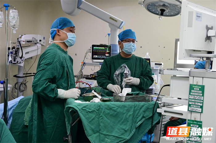 图片10_副本1.png 图片10_副本1.png