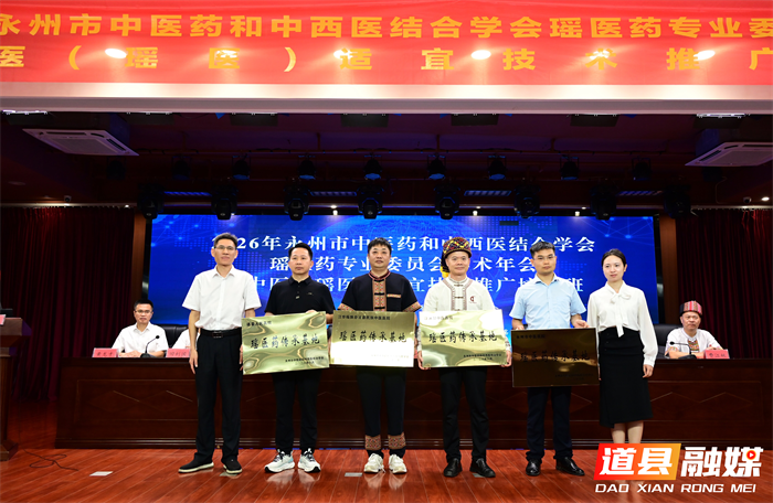 图片2_副本1.png 图片2_副本1.png