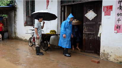 道县：强降雨引发洪涝险情 干群携手守护村民生命财产安全