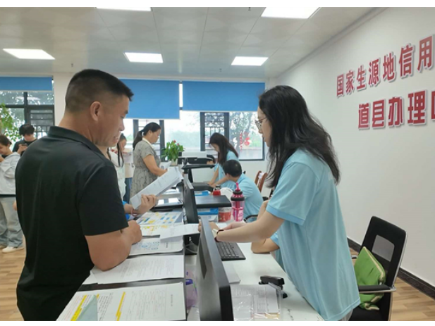 道县：生源地助学贷款暖心护航 助力学子逐梦大学