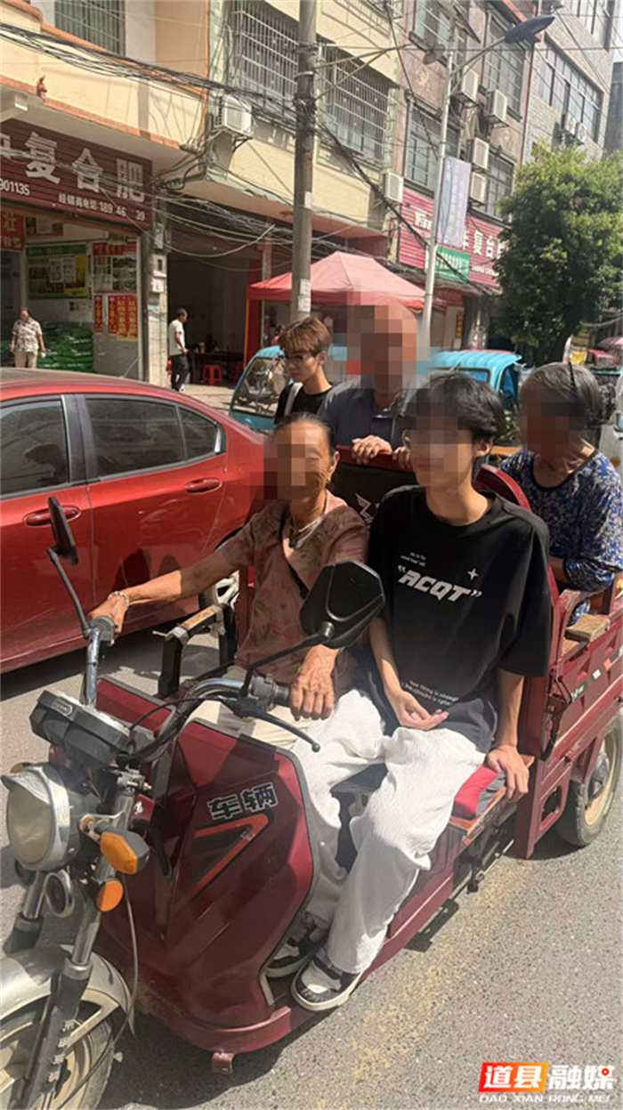 图片8_副本.png 图片8_副本.png