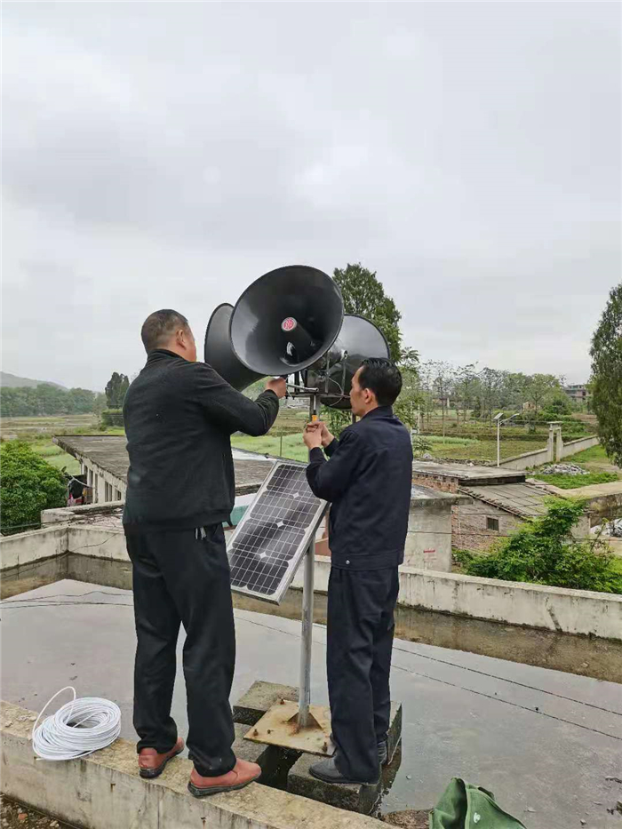 0513党史教育：道县融媒体中心：“村村响”智慧广播“大喇叭”推动党史学习教育“村村响”.jpg