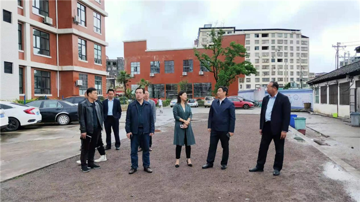 李天明调研指导污水处理厂和城区学校学位建设工作2.png