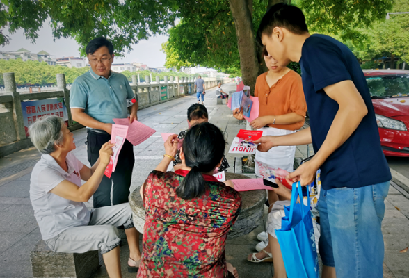 道县：濂溪街道真热闹  腰鼓声声助宣传