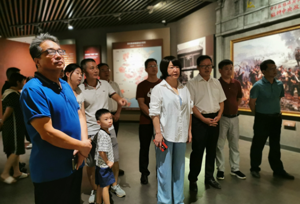 蒋燕飞带队考察学习红色基地建设