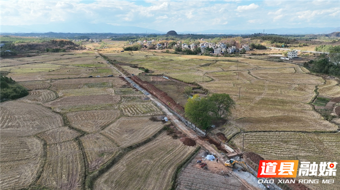 1114道县：加快推进高标准农田建设 夯实粮食生产根基01_副本.jpg