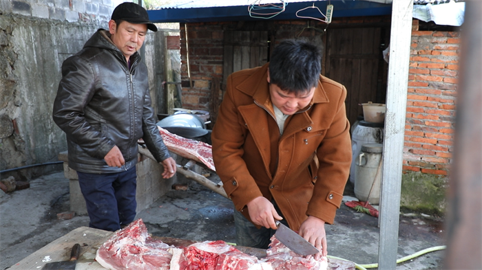 1222道县:冬至大如年 瑶家扎肉腌制忙04.png 1222道县:冬至大如年 瑶家扎肉腌制忙04.png