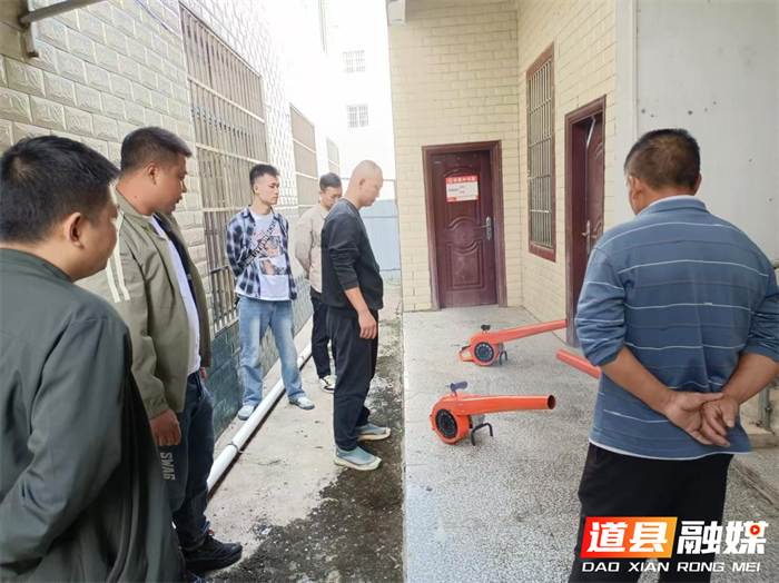 道县白马渡镇：强化专项监督 筑牢森林“防火墙”1_副本.png