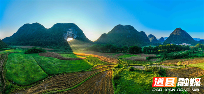 道县:光束穿洞 蔚为壮观(组图)5_副本.png