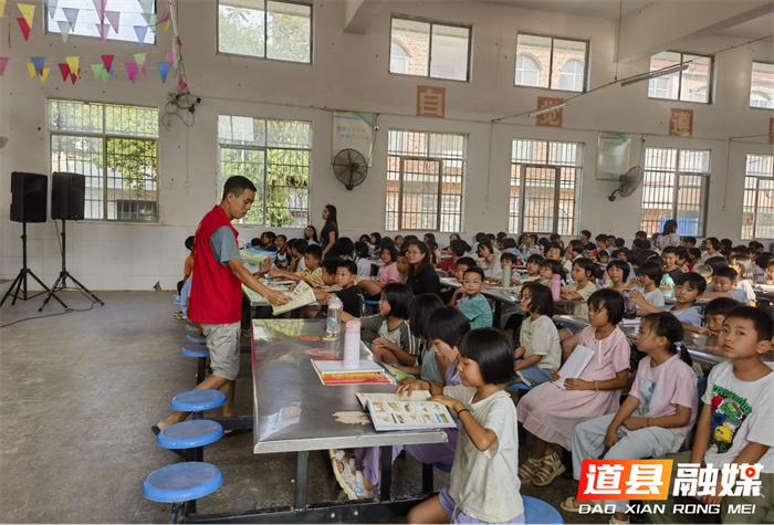 道县营江街道：网络安全进校园 共筑网络“防火墙”1_副本.png