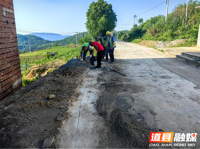 打通乡村供水最后一米山区村民用上自来水2_副本.png 打通乡村供水最后一米山区村民用上自来水2_副本.png