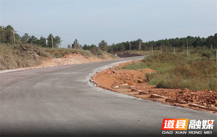 上坦公路图6_副本1.png