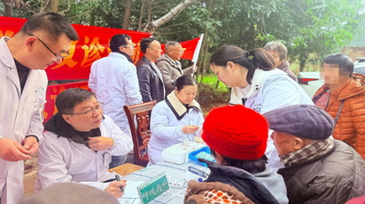 呼吸健康“守门人”进村入户：道县人民医院慢阻肺日义诊暖民心
