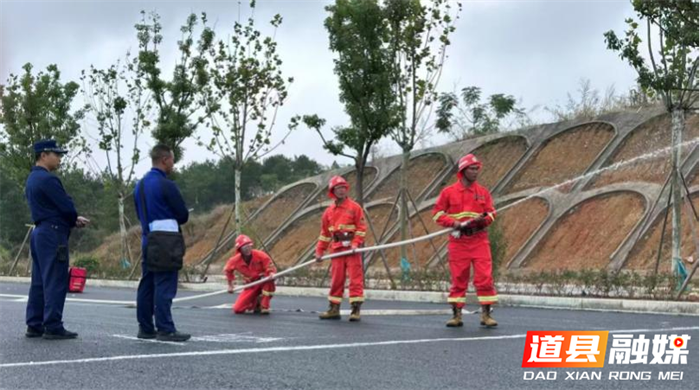 道县三级联动全力做好森林防火3_副本.png
