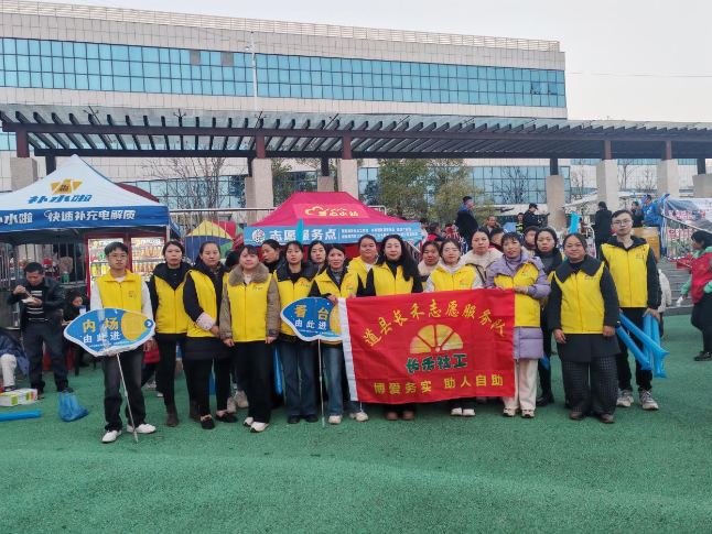 道县社工开展志愿服务  构筑文明观赛风景线