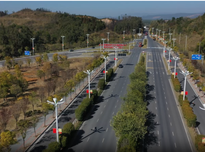 视频｜道县：冬季养护正当时  园林“梳妆”暖冬景